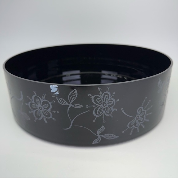Vintage C A Q’s Bruk Etched Black Glass Bowl - Picture 4 of 10